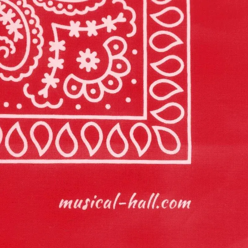 bandana-classic-red-musical-hall-af4cb81d-4cbe-11ea-8db0-1831bf4e2dbb-jpg-29703-jpg-49011-800x800.webp