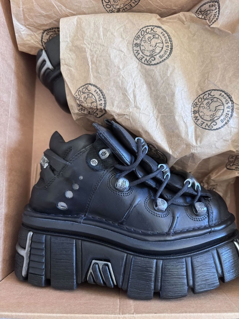 New Rock M-106-S112 Original Black Leather Platform Boots / Sneakers (Brand New with Box) - Фото 6