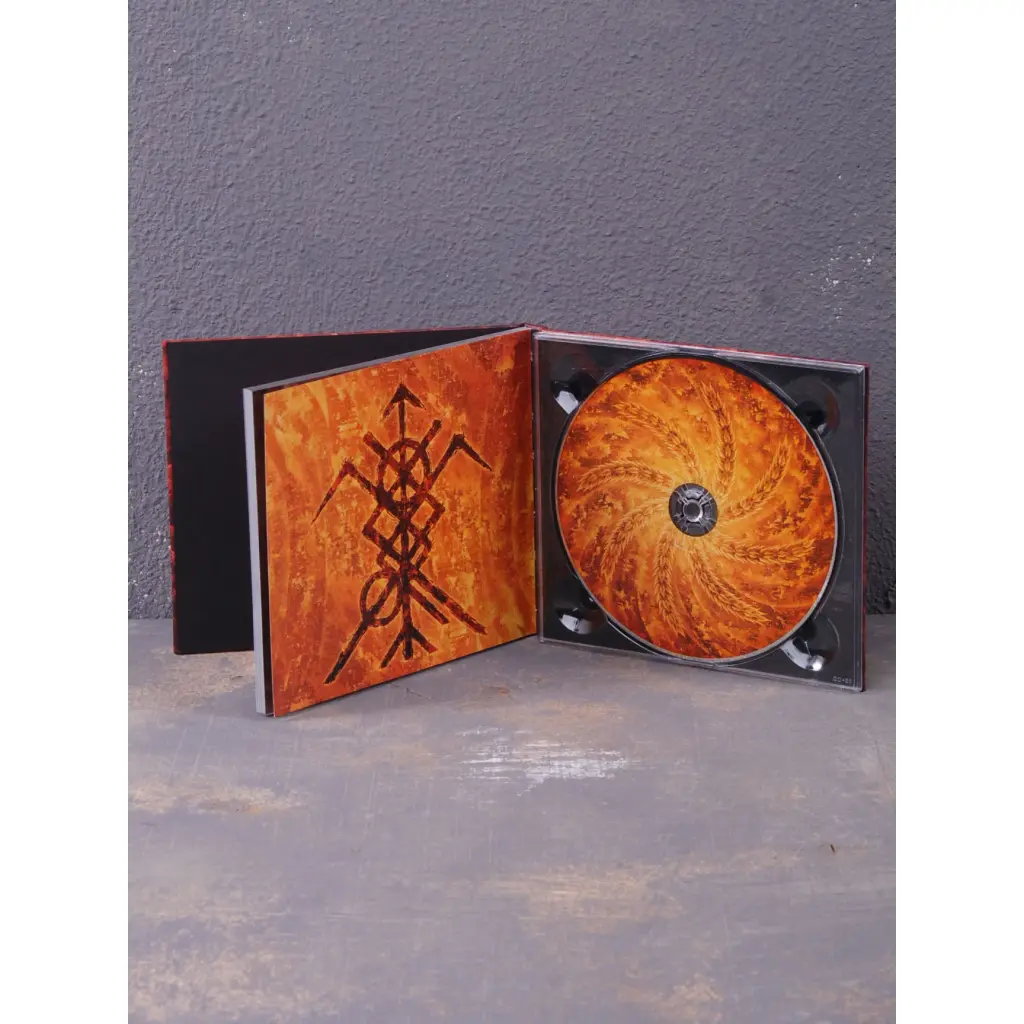nokturnal-mortum-istyna-cd-inside1-1600-1200-cc3eaef1-9b66-11ea-8db0-1831bf4e2dbb-jpg-30565-jpg-49963-jpg-135876-jpg-154515-1920x1920.webp