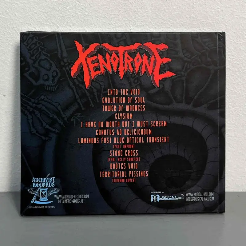 xenotrone-into-the-void-cd-digibook-back-2048-2048-a51c8679-eedc-11ef-8e6a-64eeb7036dfe-jpg-46749-jpg-117522-jpg-152160-800x800.webp