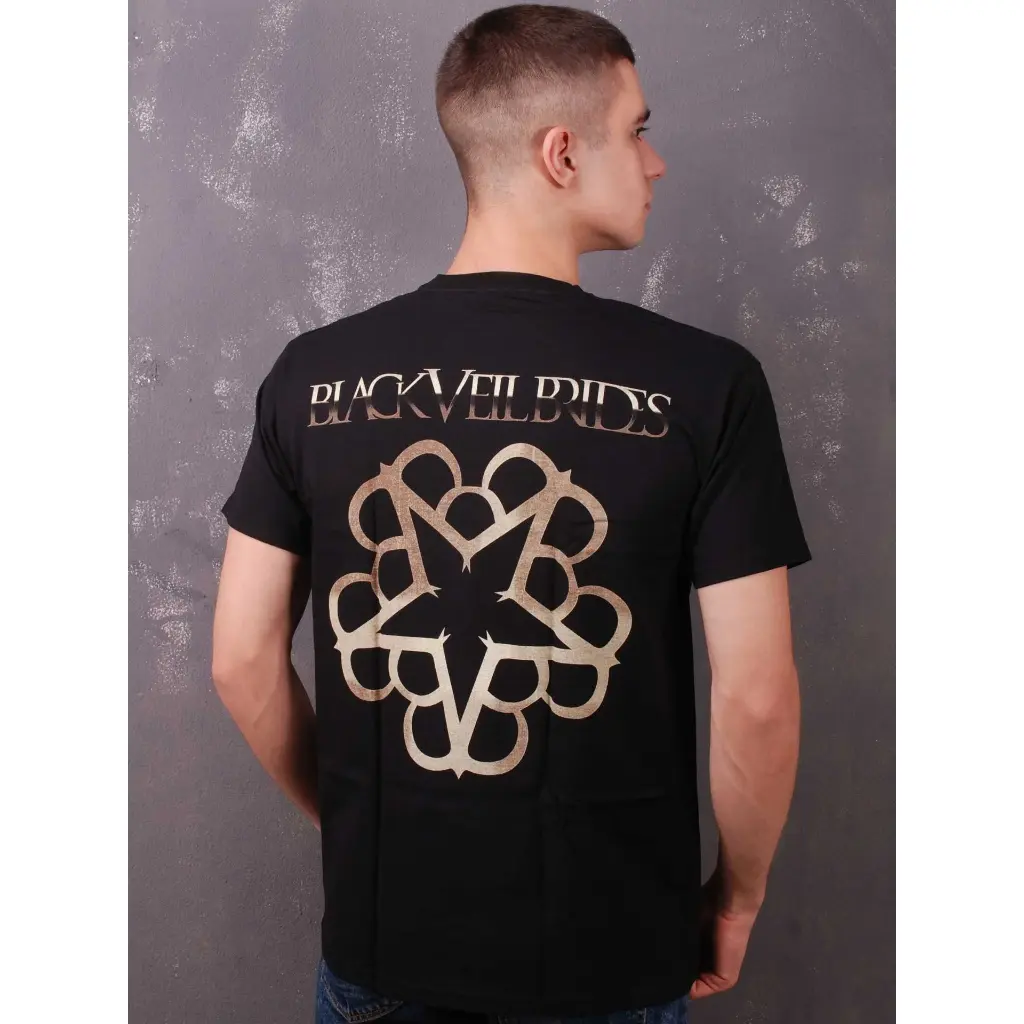 black-veil-brides-ts-back-1536-2048-3900ae96-0a07-11eb-8db1-1831bf4e2dbb-jpg-28971-jpg-48280-jpg-134280-1920x1920.webp