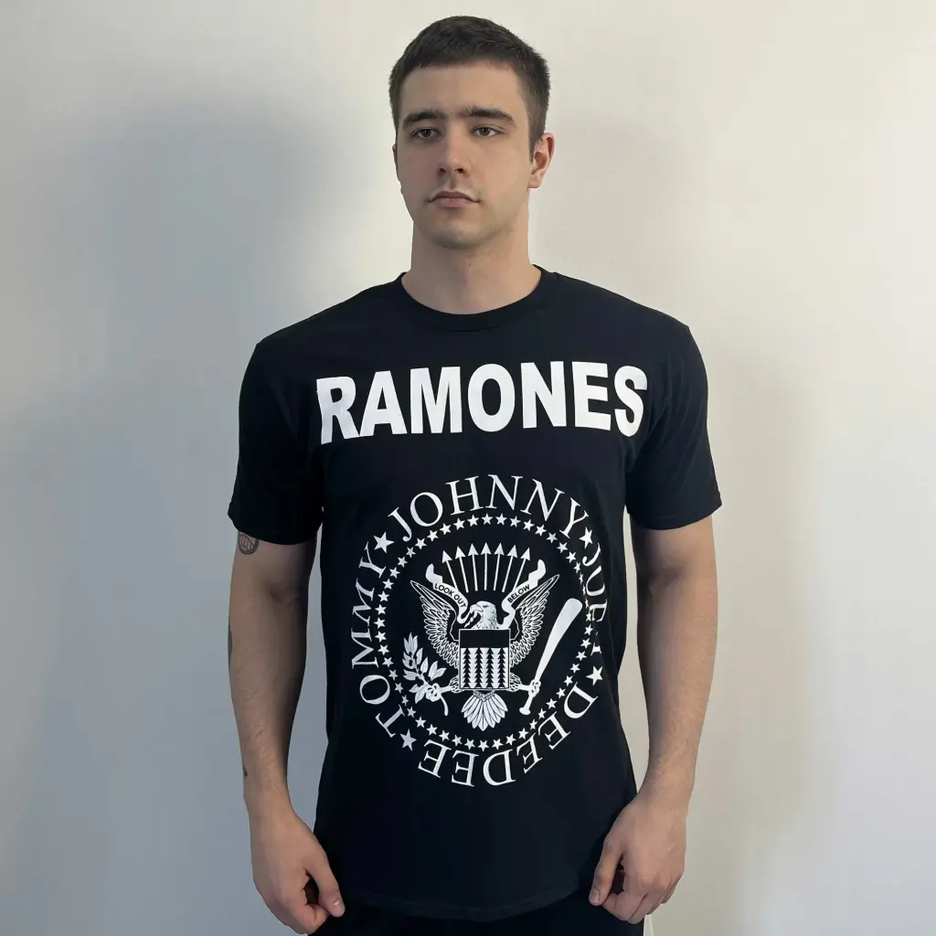 Футболка Ramones чорна