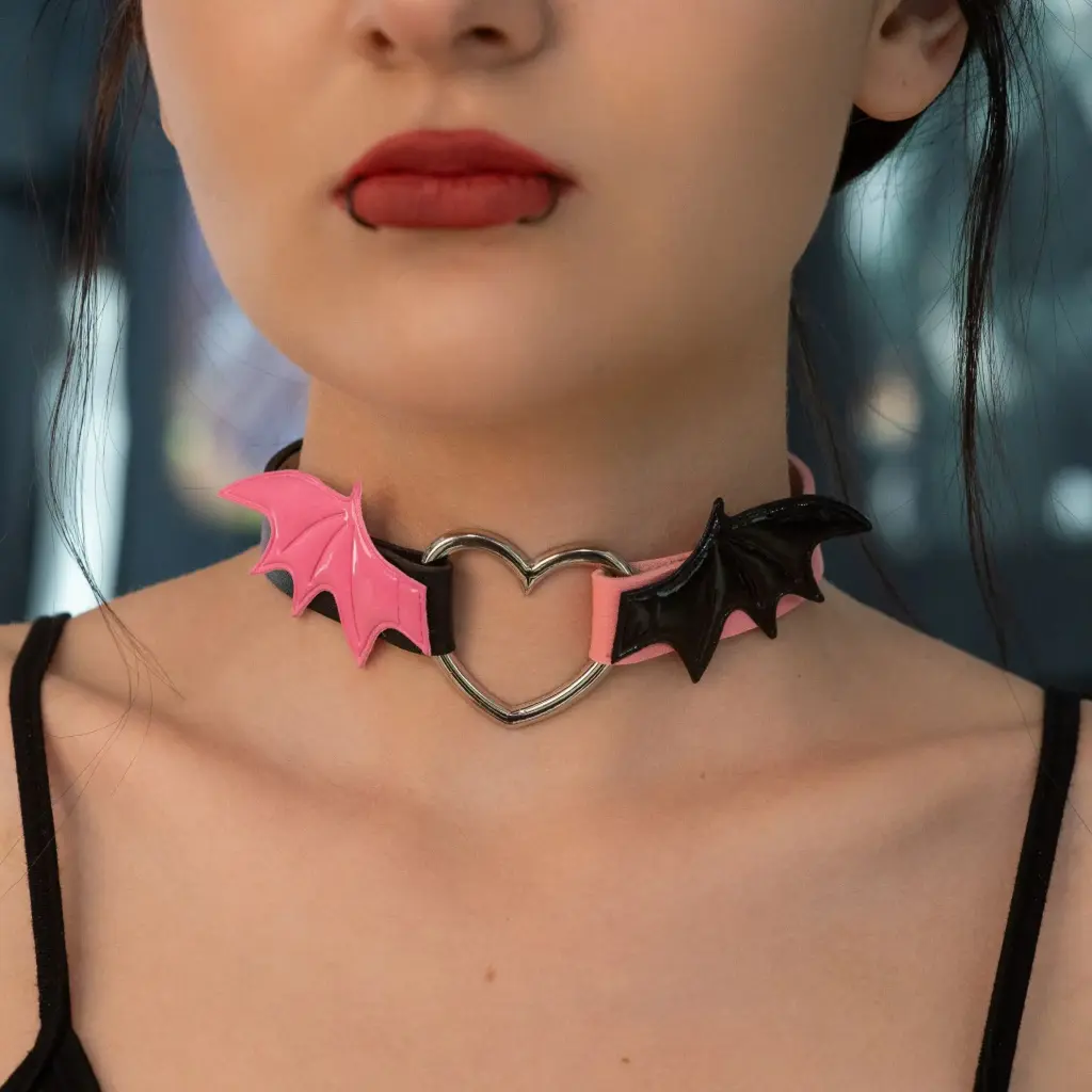 Чокер шкіряний Demon чорно-рожевий