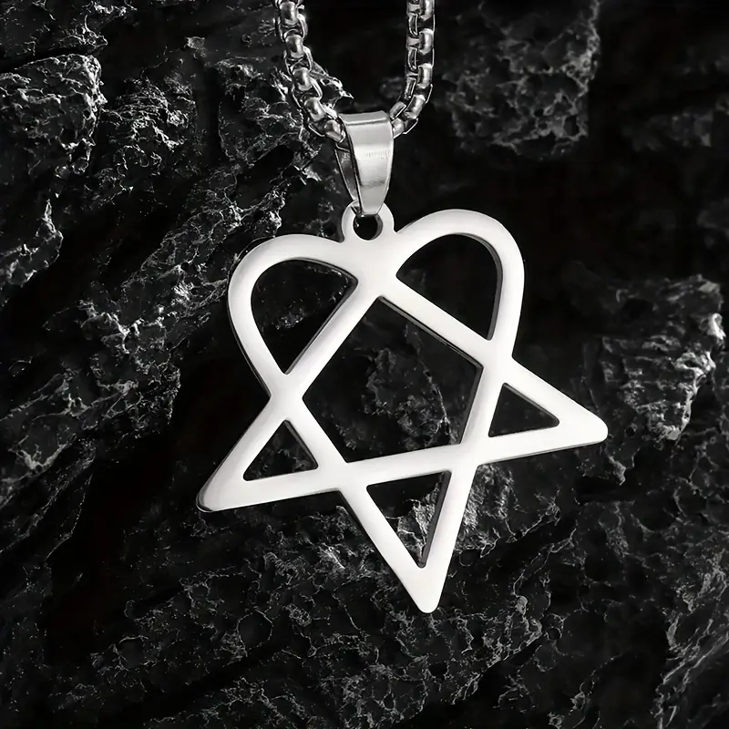 Кулон на ланцюжку HIM