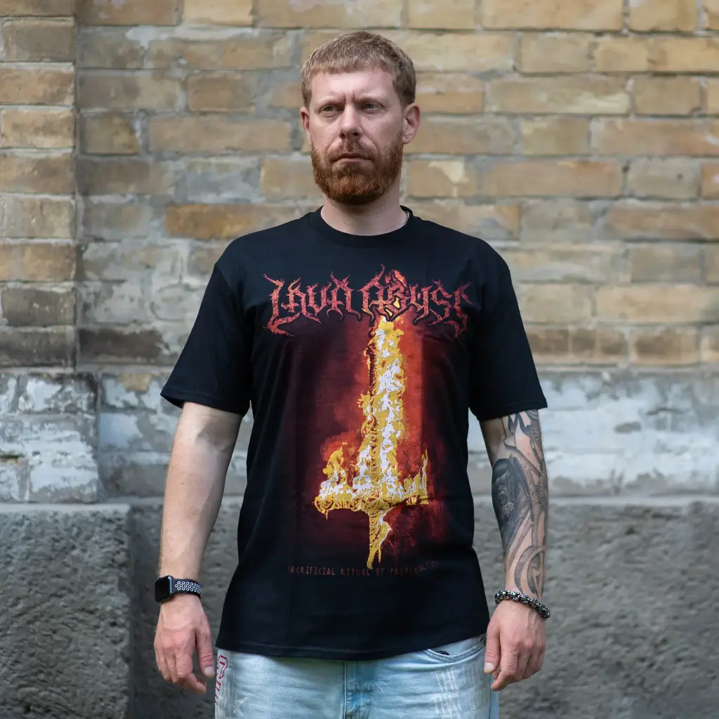 Футболка Lava Abyss - Sacrificial Ritual Of Primordial Fire чорна
