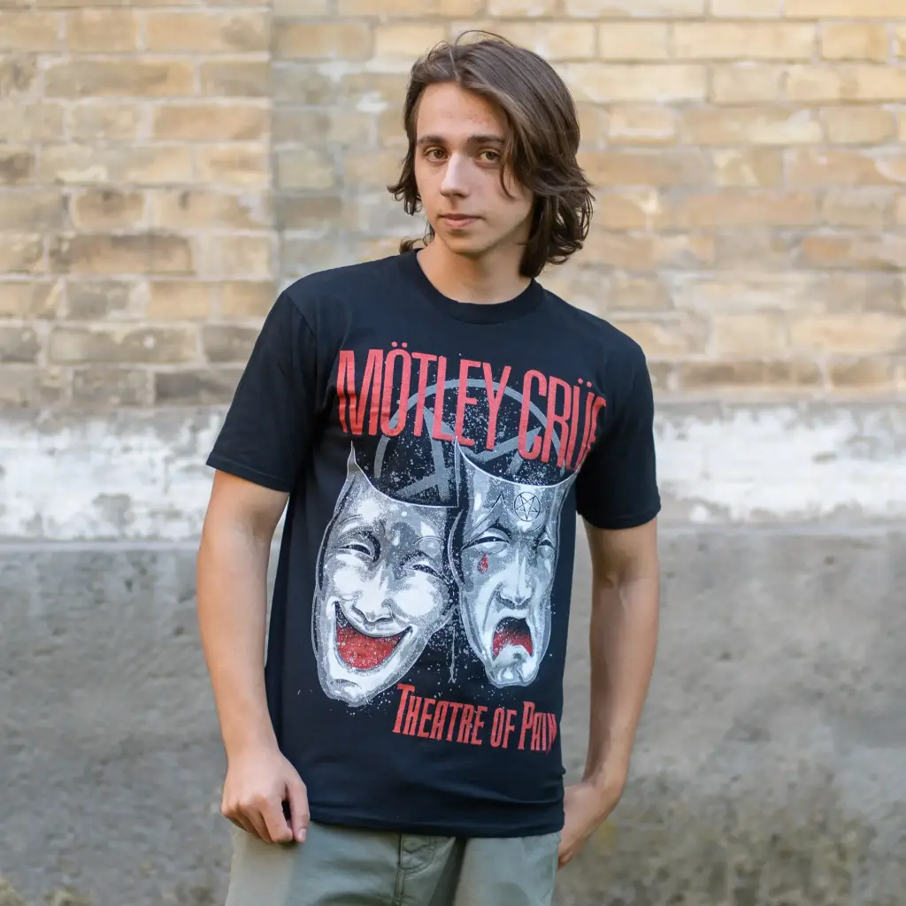 Футболка Motley Crue - Theatre Of Pain чорна