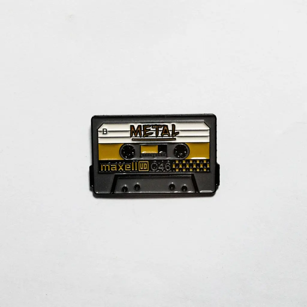 Пін Касета Метал - Metal Cassette