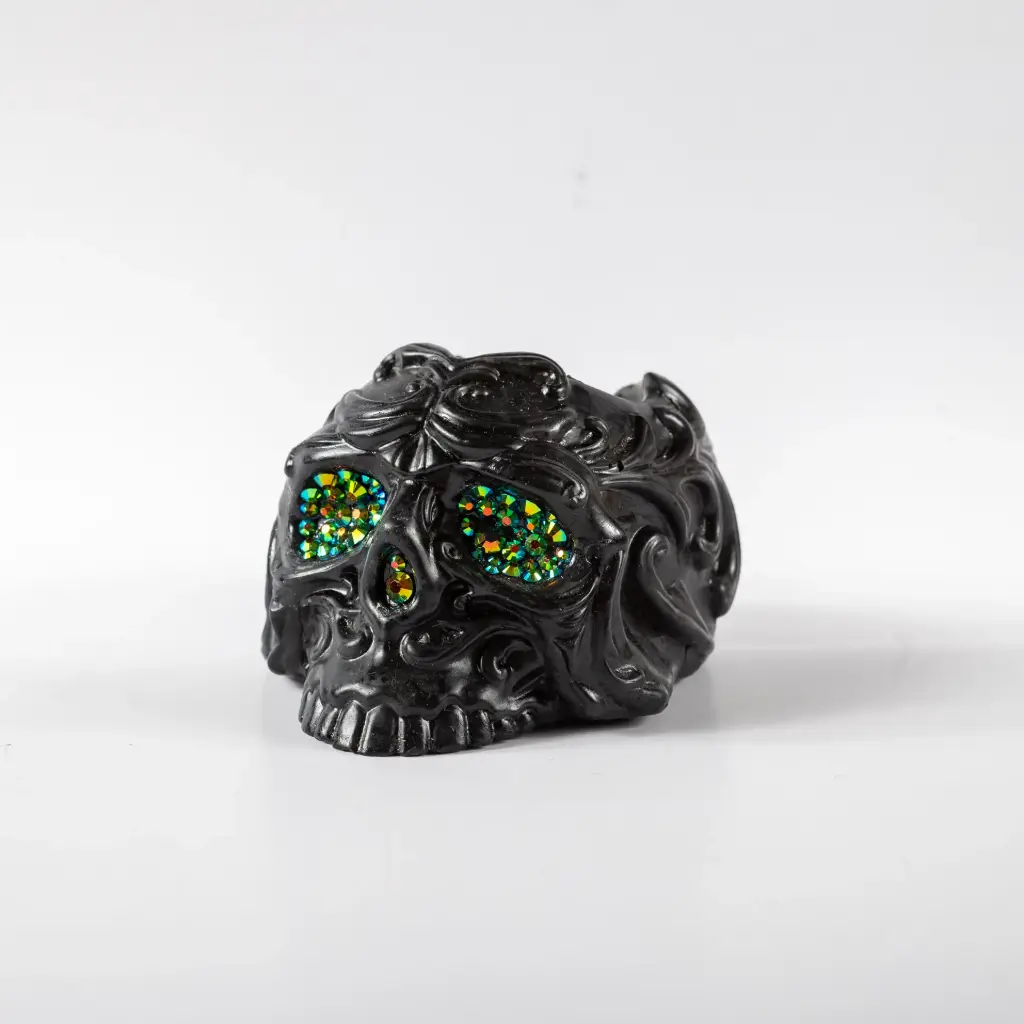 Гіпсове кашпо Череп середній зі стразами чорний