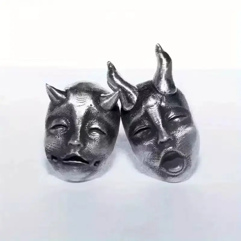 Сережки металеві Devil Double-sided Mask