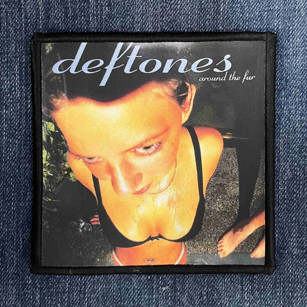 Нашивка Deftones - Around The Fur друкована