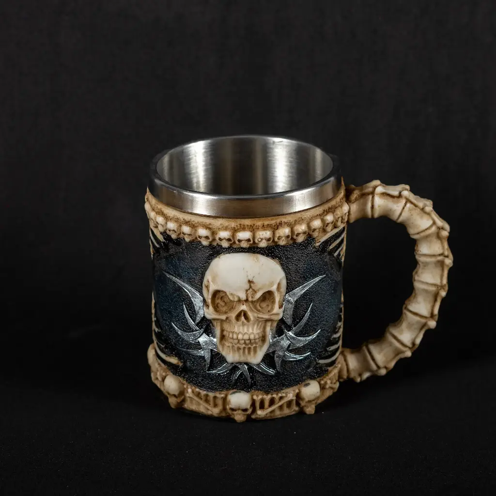 Кружка металева Череп та Кістки - Skull and Bones
