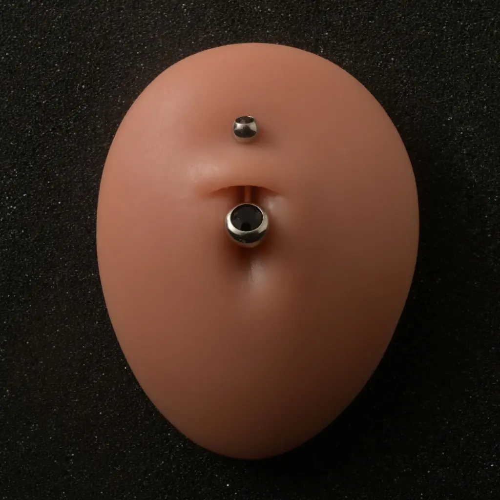 Пірсинг титановий для пупка банан з чорним каменем 16 G