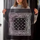 Бандана Коловорот Бута з малюнком "Турецький огірок" чорна