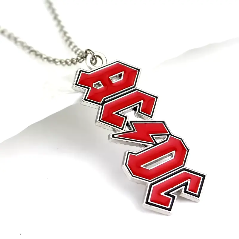 Кулон на ланцюжку AC/DC