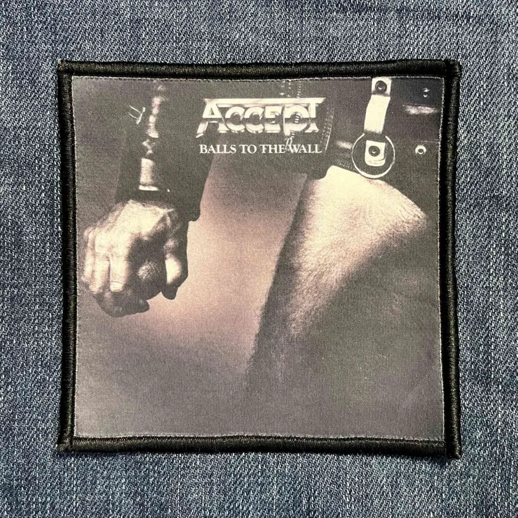 Нашивка Accept - Balls To The Wall друкована