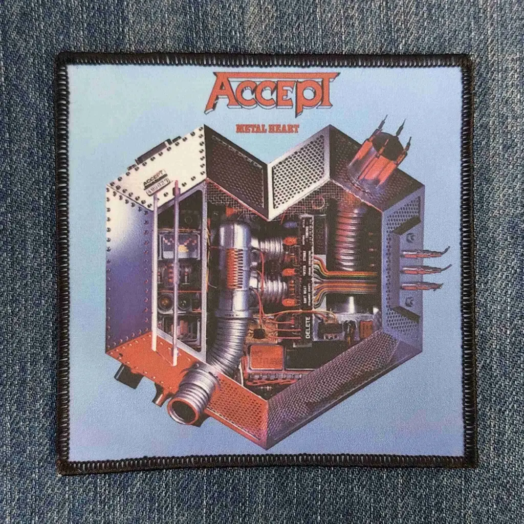 Нашивка Accept - Metal Heart друкована