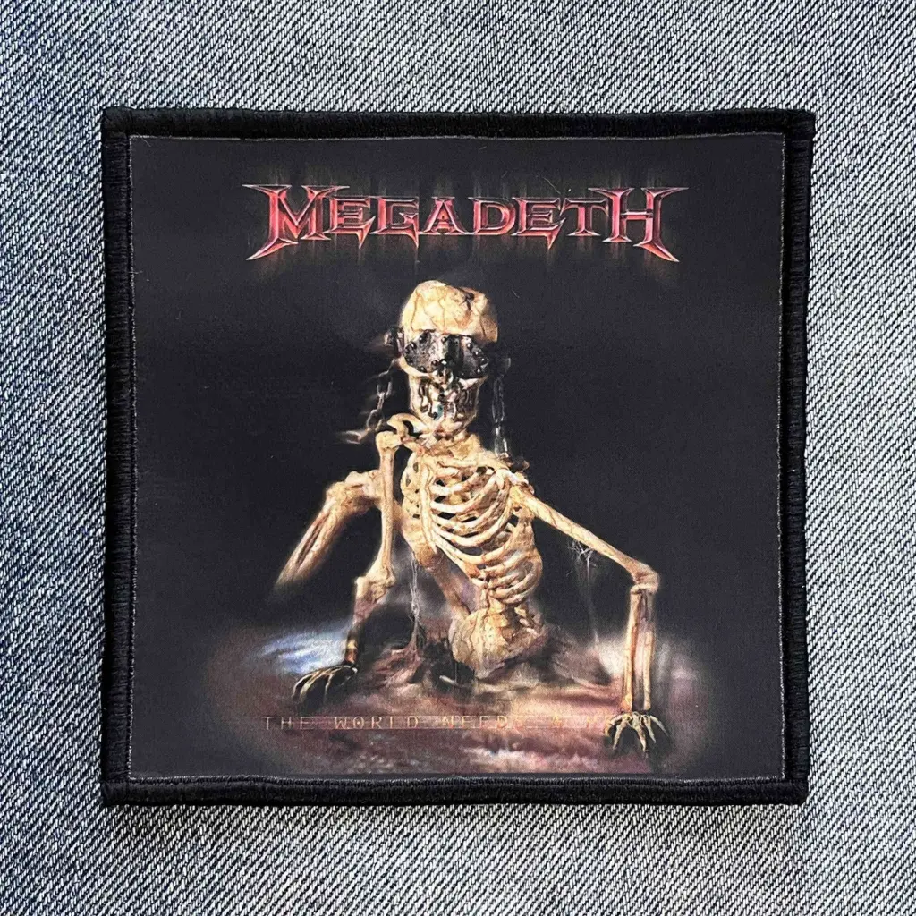 Нашивка Megadeth - The World Needs A Hero друкована