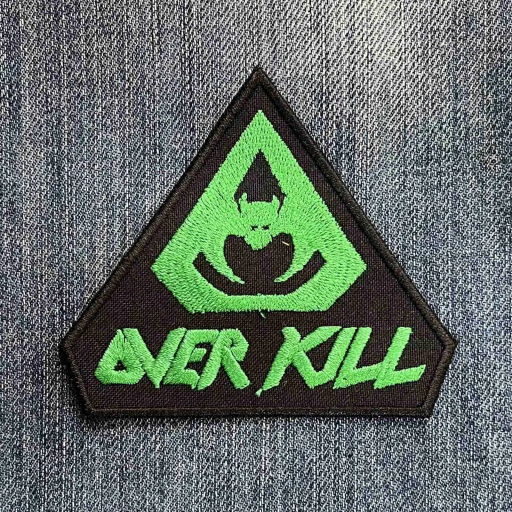 Нашивка Overkill вишита трикутна