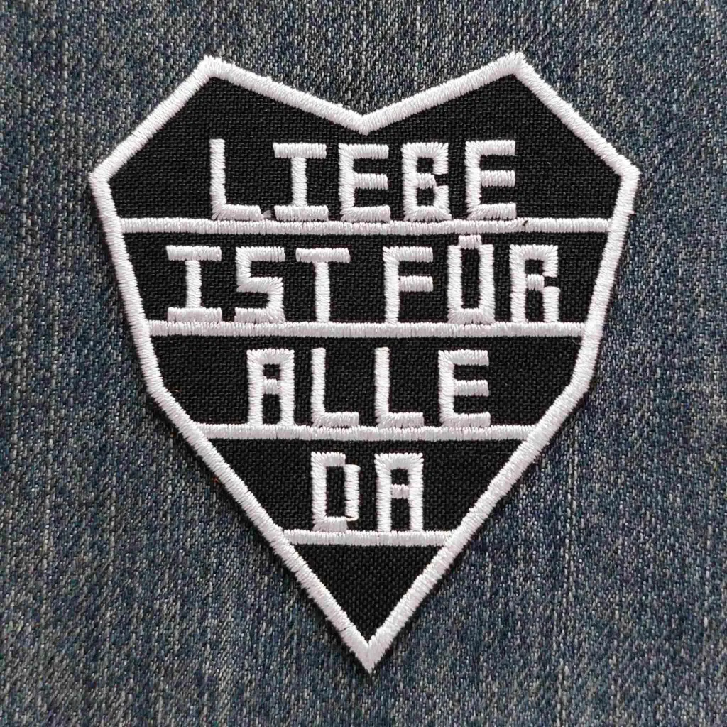 Нашивка Rammstein - LIFAD (Heart) White вишита фігурна 