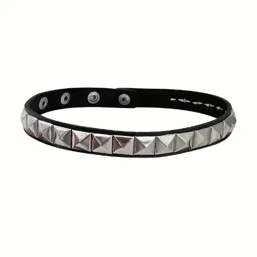 [11224] Чокер шкіряний з пірамідами