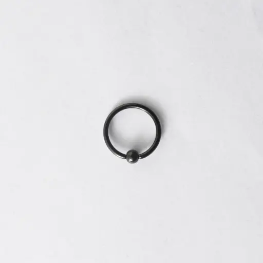 [11326] Пірсинг з медичної сталі кільце з кулькою 16 G чорний септум 