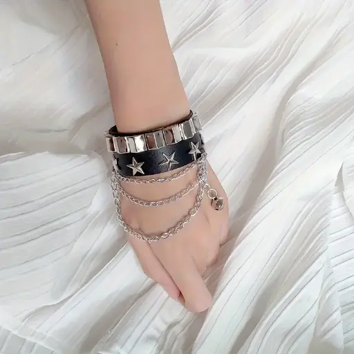 [11832] Шкіряний браслет з зірками, вставками та ланцюгами