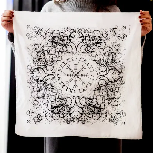 [1928] Бандана Коловорот Північ біла