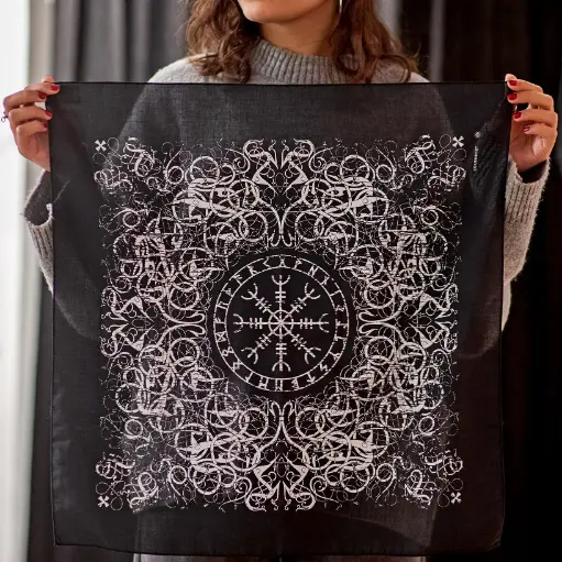 [138] Бандана Коловорот Північ чорна