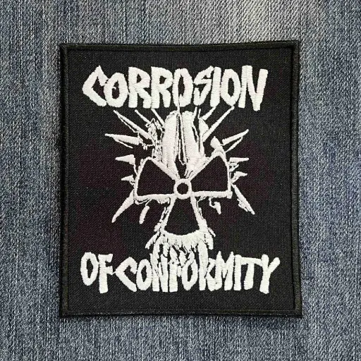 [223] Нашивка Corrosion Of Conformity Skull Logo вишита