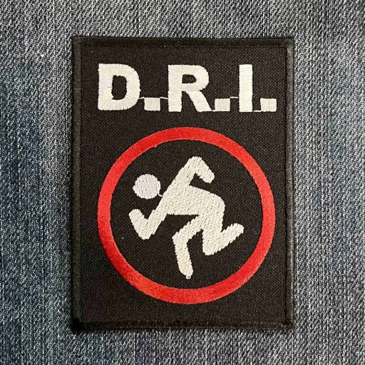 [225] Нашивка D.R.I. Logo вишита