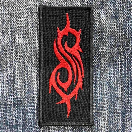 [483] Нашивка Slipknot - S Red Logo вишита