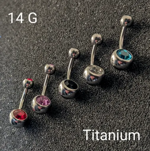 [11098] Пірсинг банан з каменем Titanium