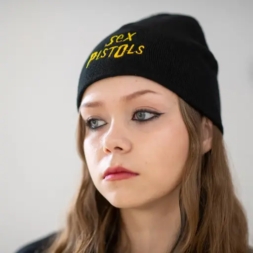 [755] Шапка Sex Pistols вишита чорна 