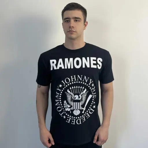 [10571] Футболка Ramones чорна